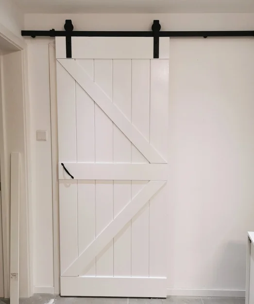 Custom modern simple design Japanese style kitchen bathroom hanging rail soundproof anti-theft security translation barn door
