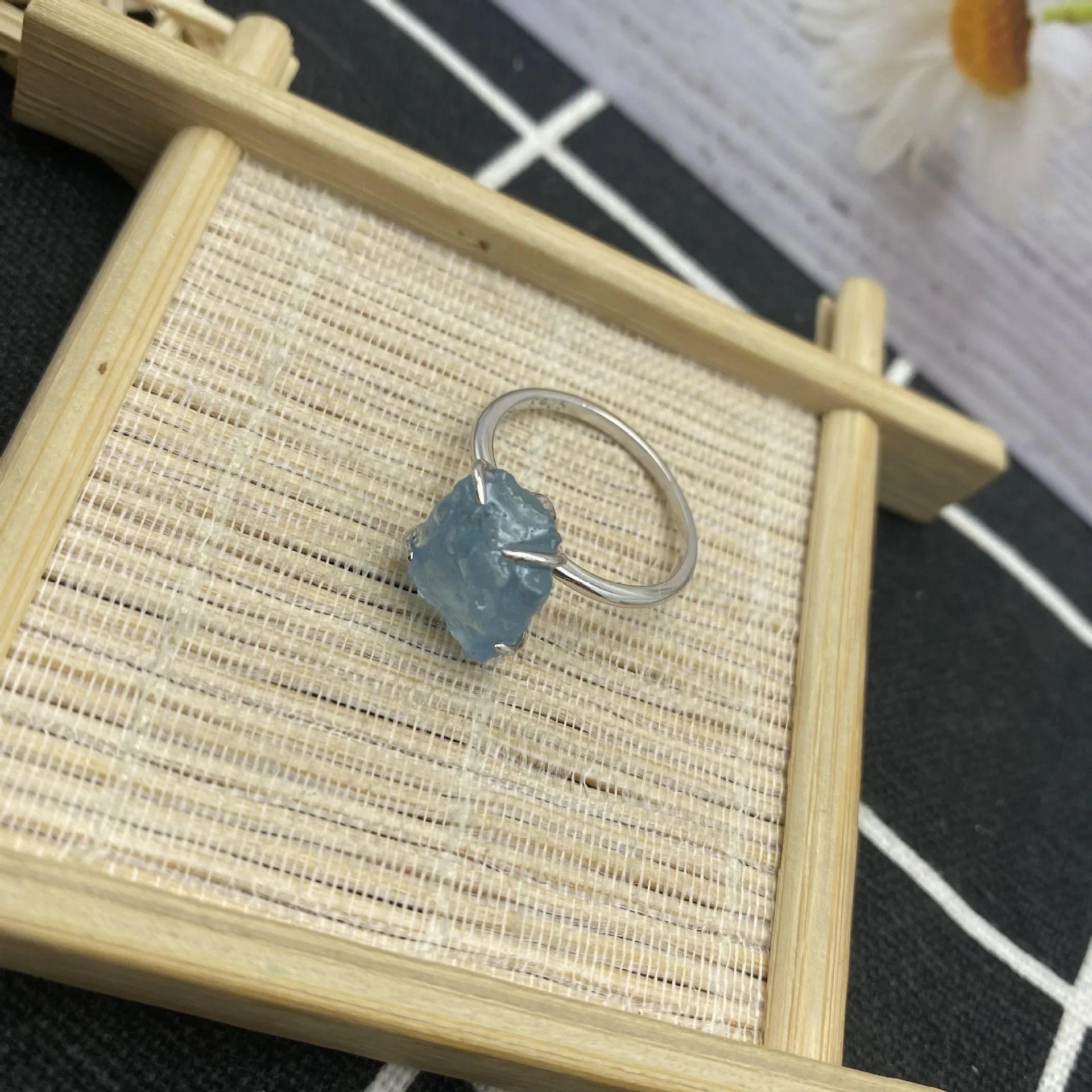 New Solid 925 Sterling Silver Waterproof Tarnish Free Raw Crystal Ring Gemstone Moonstone Statement Jewelry for Women