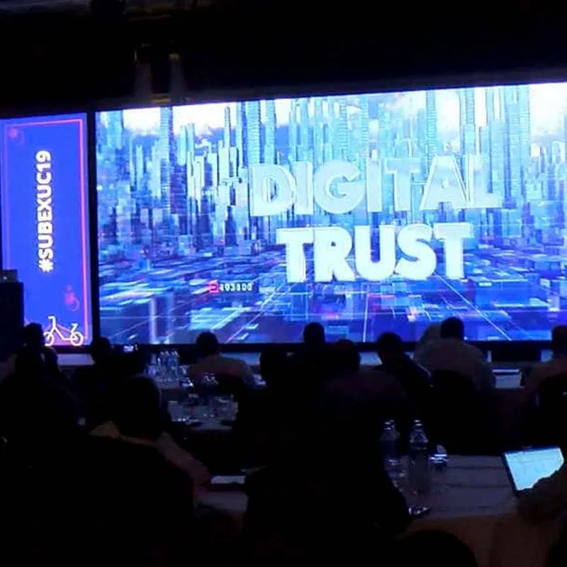 Full Color Super Thin Stable Performance Rental Stage P2.6 P3.91 Led Indoor Display Screen Pantallas Stage Rental Led Screen