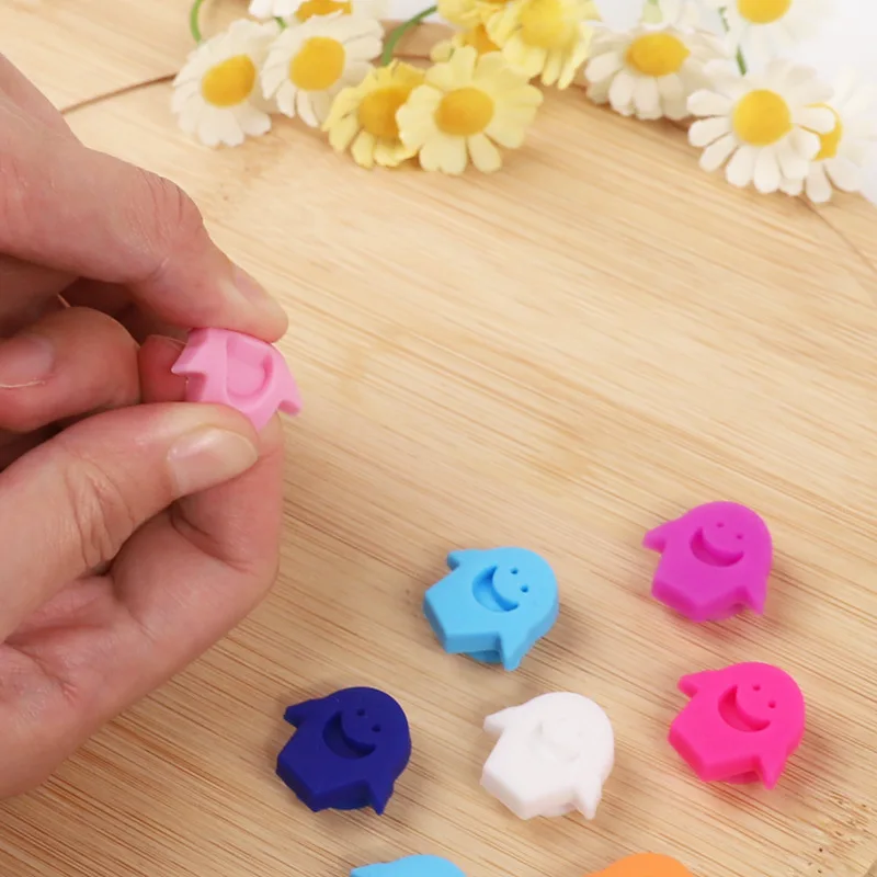 OKSILICONE Hot Sale Colorful Silicone Wine Glass Charms Wine Glass Mark Cup Labels Tag For Champagne Flutes Cocktails Marker