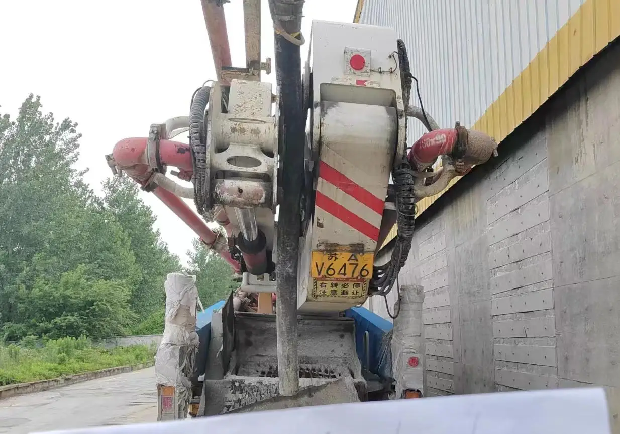 XCMG Official 2020 Year 62m HB62V Concrete Boom Pump Used Truck Mounted Concrete Pump For Sale