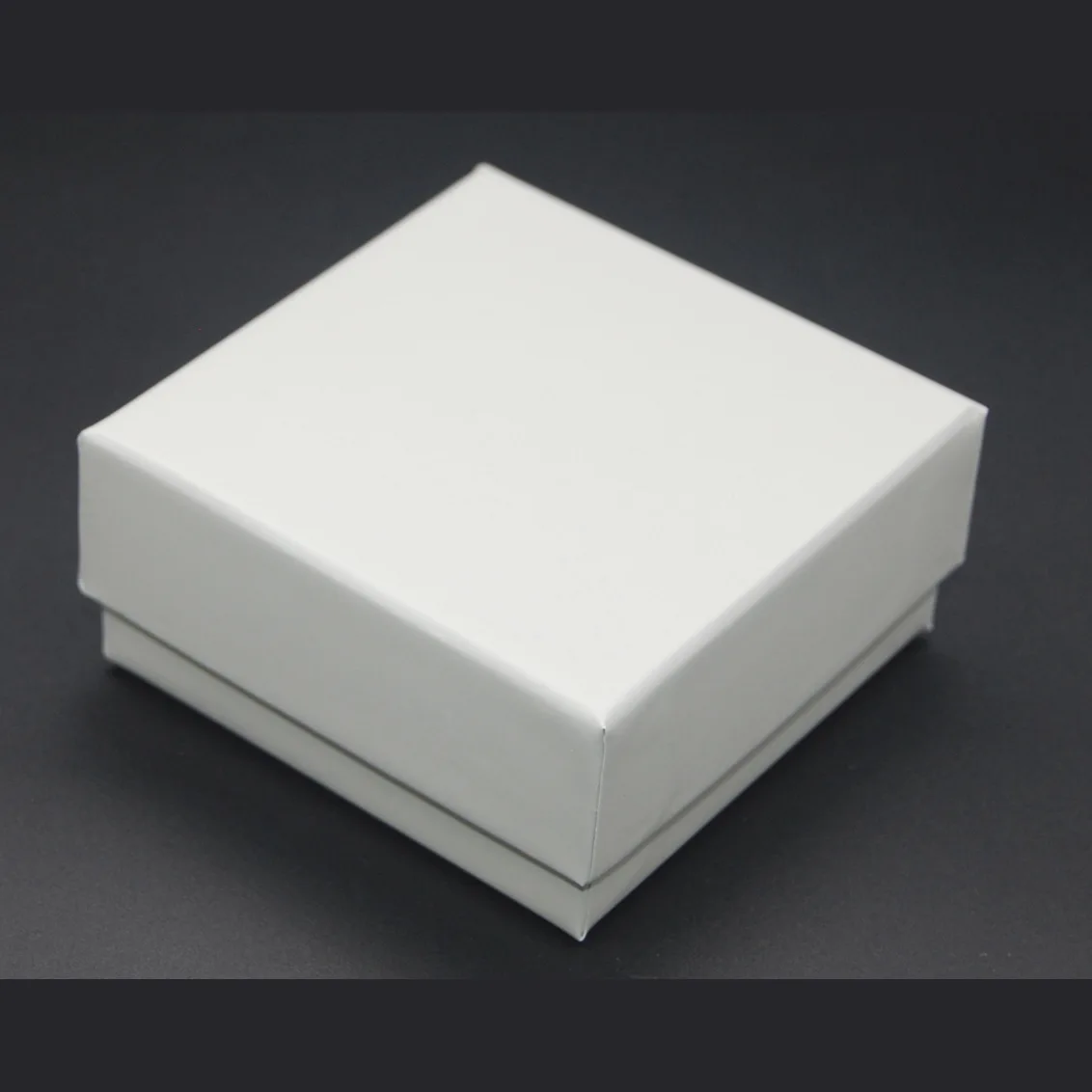 Fashion jewelry box Matte High Hardness Jewelry Box Multi-Use Paper Packaging for Pendant Earrings Ring Bracelet