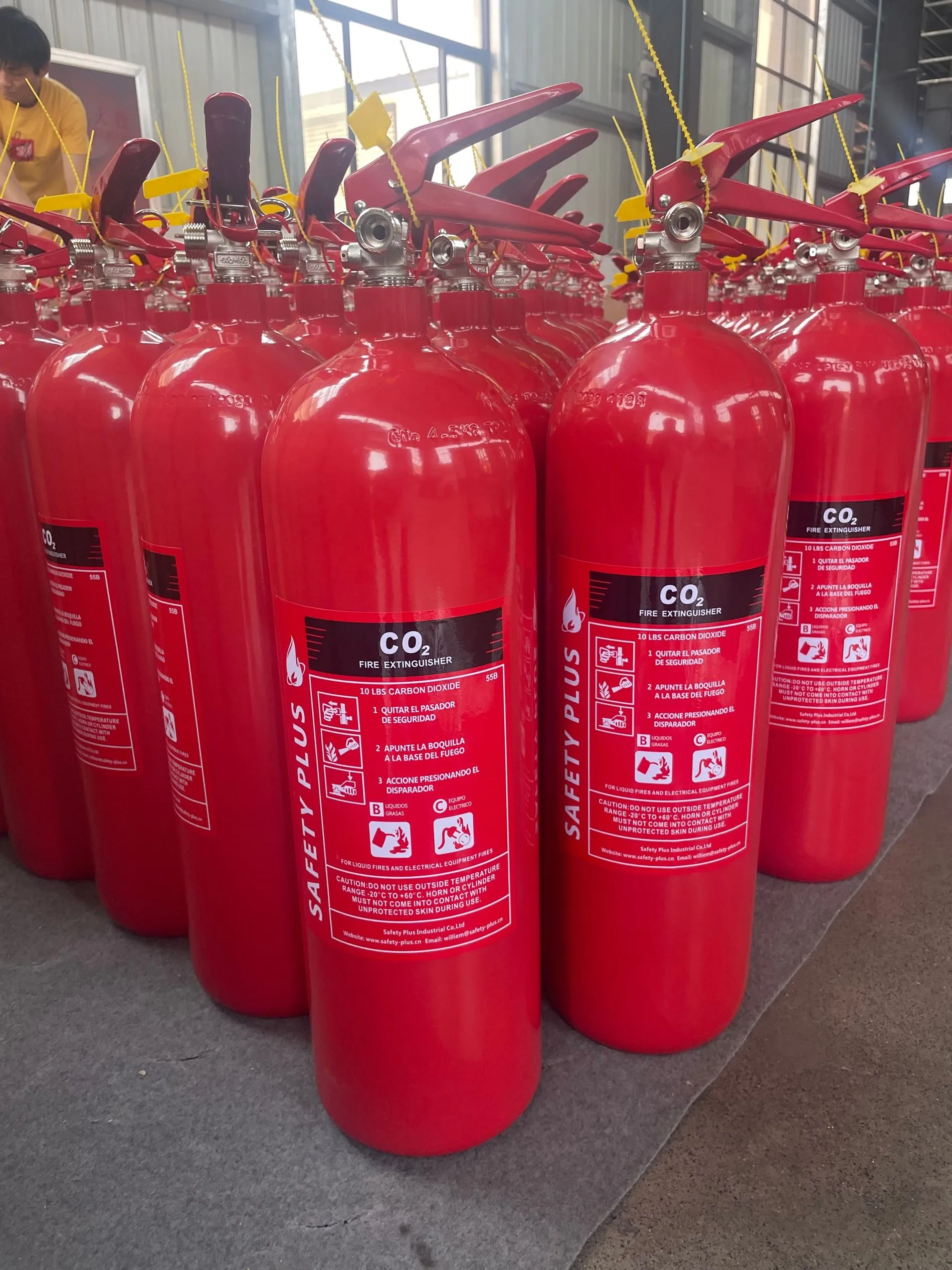 Portable Fire emergency Tools 2kg Carbon Steel co2 Fire Extinguisher