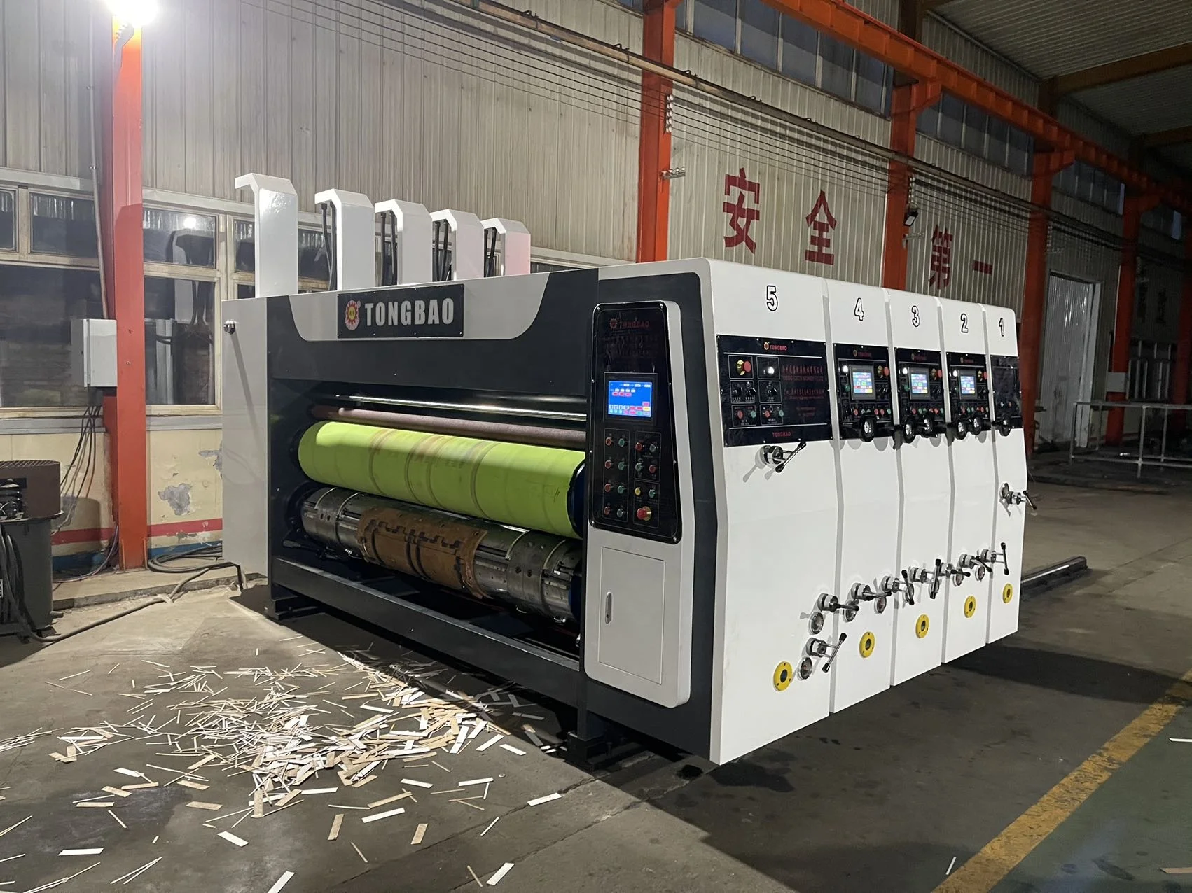 Автоматический высекальный станок с сенсорным экраном, высекальный станок для пиццы, картонных коробок, флексографской печати, высекальный станок