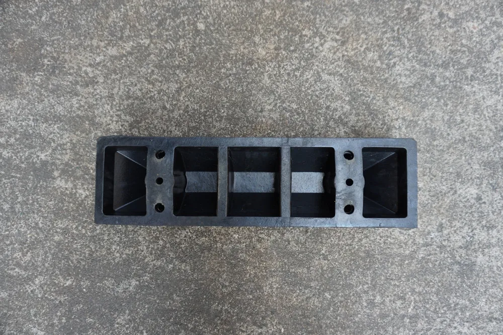 550*150*100mm New Arrive Driveway Street Stop Parking Lot Rubber Road Wheel Stopper