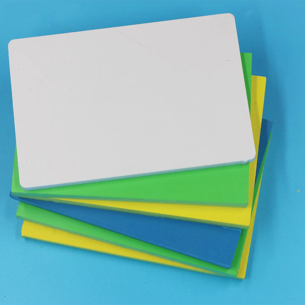 Прайс-лист китайский завод высокое качество различные Плотность Белый 1560x3050 мм глянцевый белый ПВХ Форекс 8