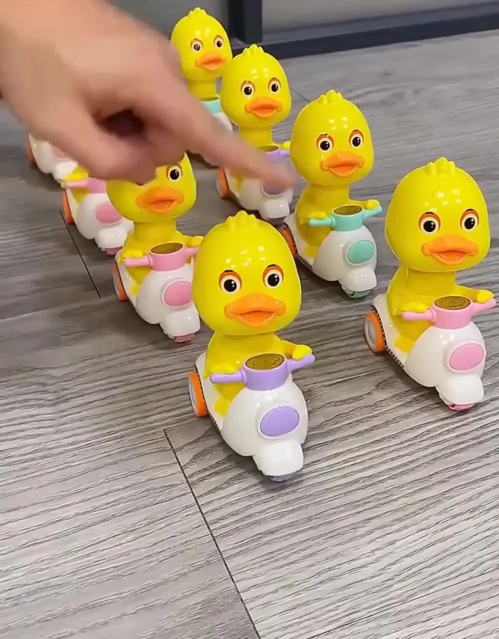 Cartoon Kids Toy Press Duck Motorcycle Child Gift Motorcycle Model Pull Back Inertia Toys