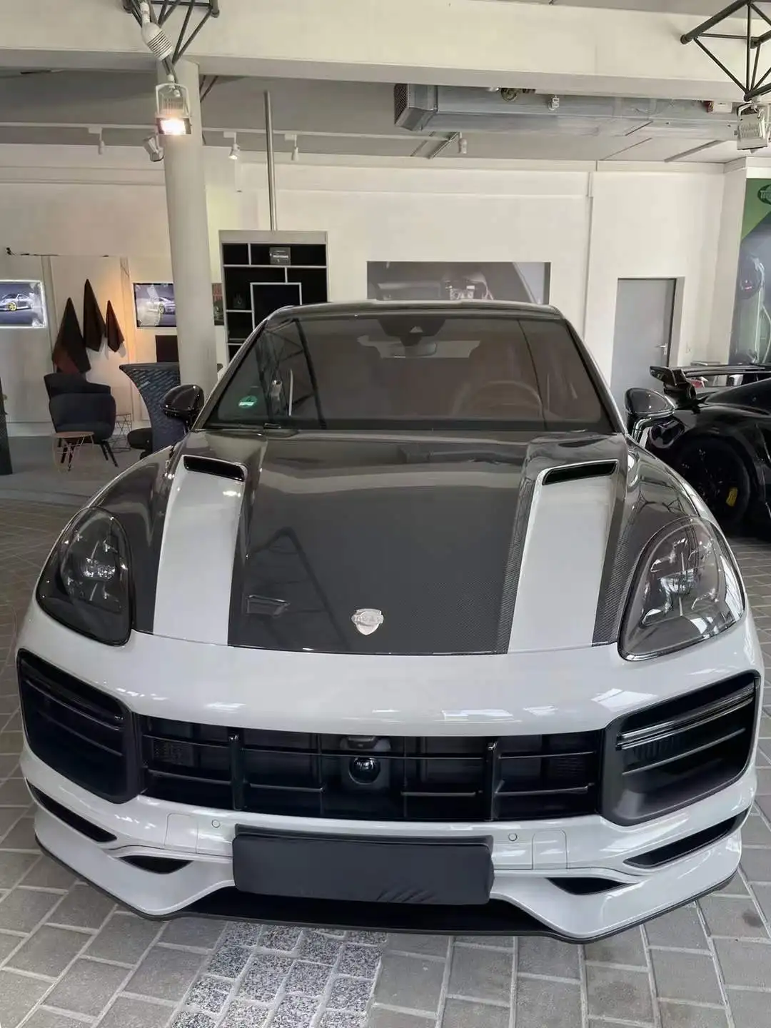 BTC High Quality Carbon Fiber Engine Hood For Porsche Cayenne 9YA/9YB 2018+ To Techart style cover