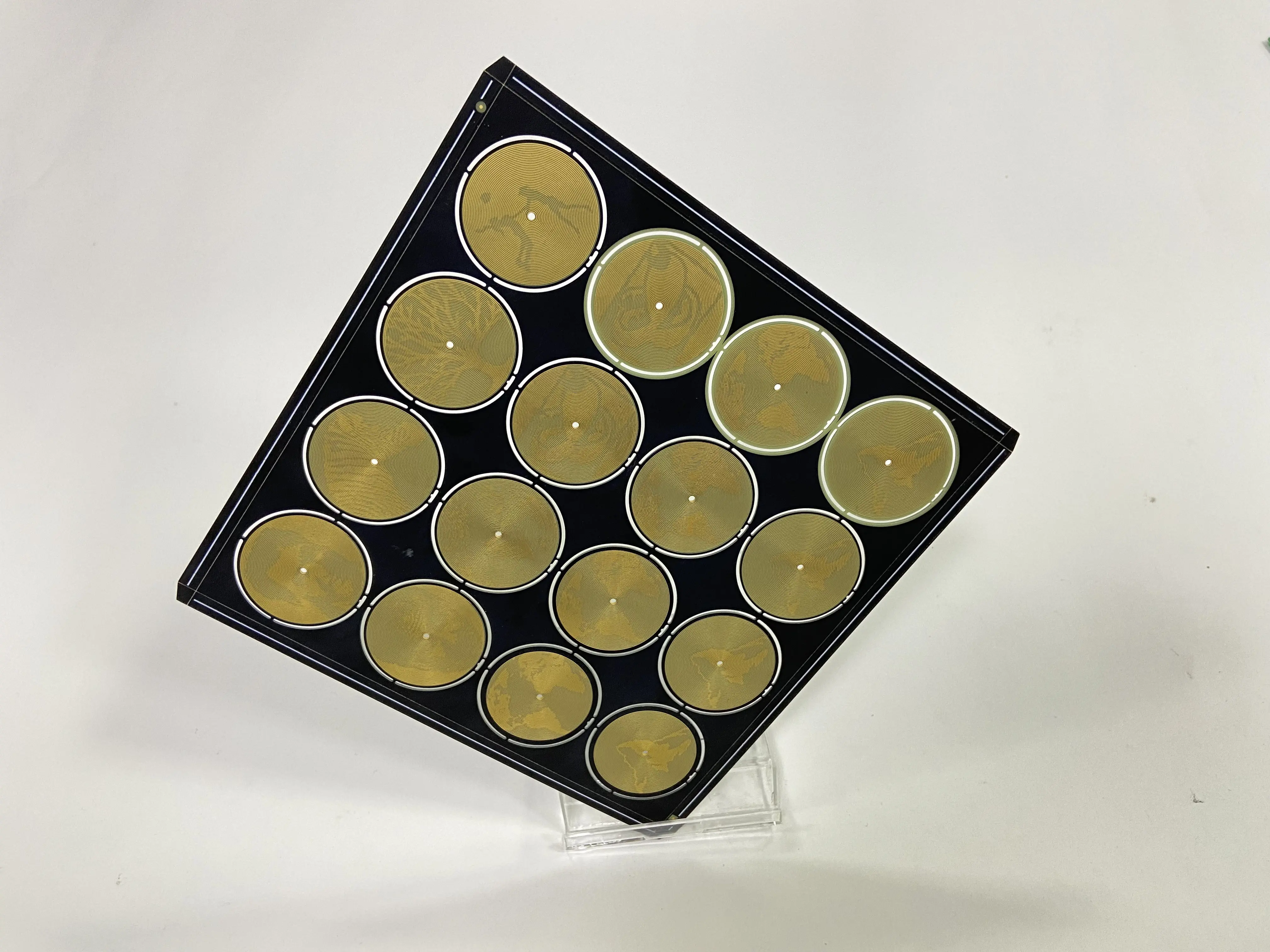 Manufacturer professional For electronic components  design service  high  gold-finger PCB Custom  PCB