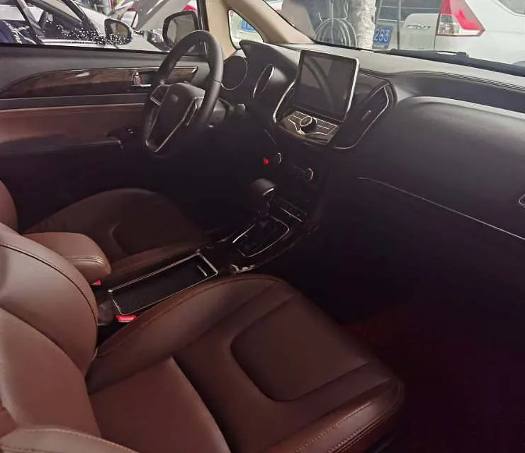 Дешевые товары из Китая Lifan xuanlang 2.0L класса люкс 2017 внедорожник 5-мест б/у подержанных автомобилей для продажи
