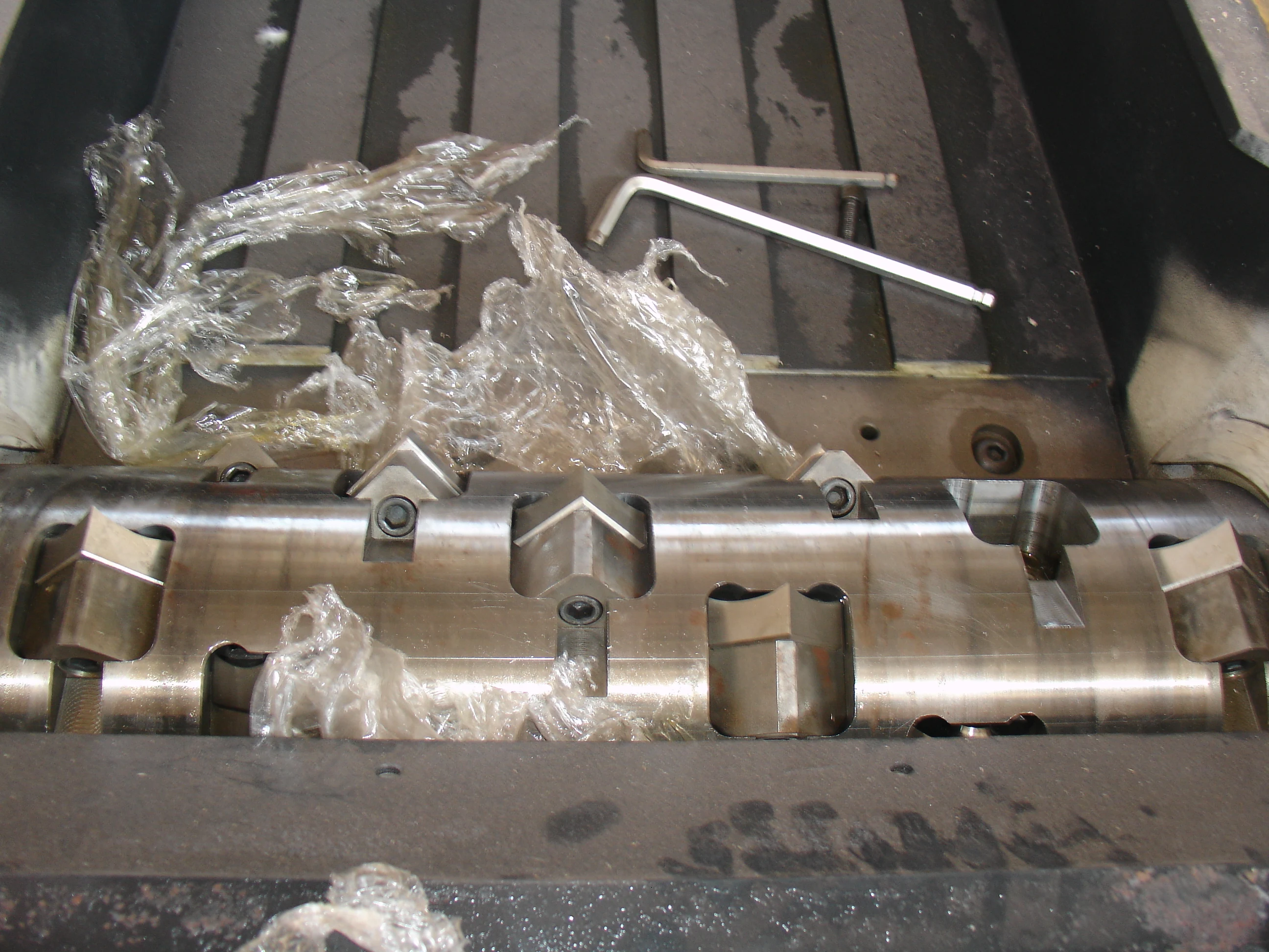 High Capacity Long Life Factory Price Plastic Bottle Shredder