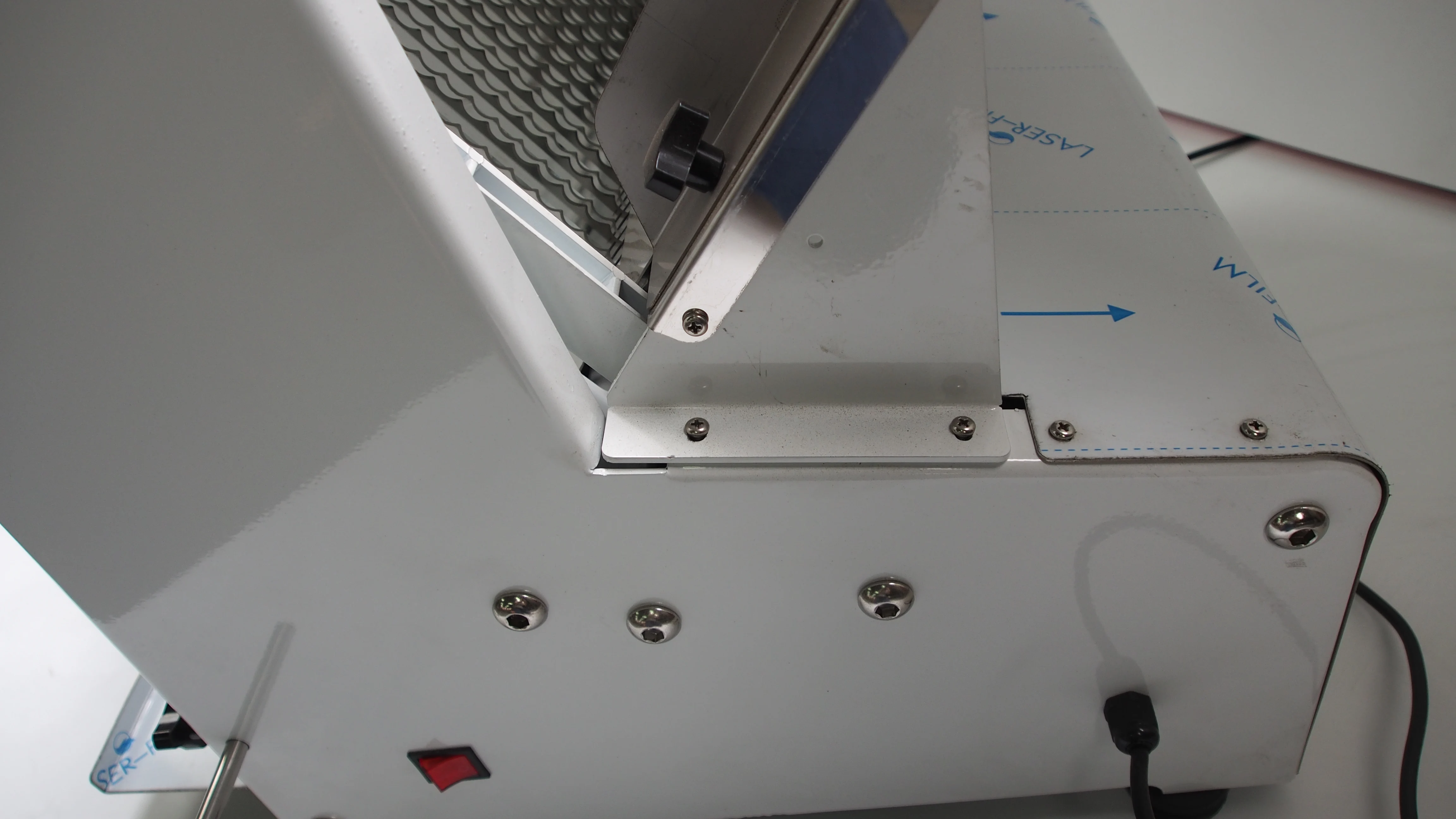 Electric 7/8/9/12/15mm Bread Cutter Slicer Commercial small Toast Bread slicer Machine Price