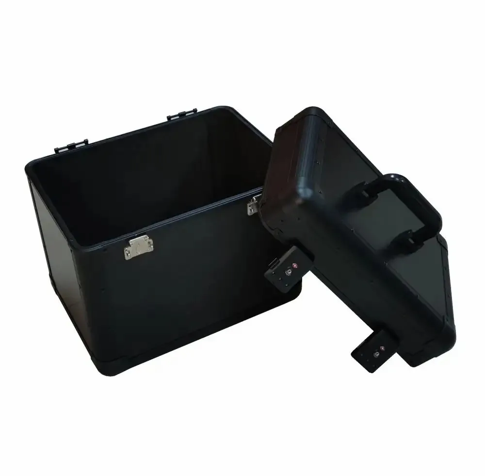 Factory Wholesale Custom Aluminum Vinyl Record /DVD Carrying Case With Combination Lock DIY Foam Protective Flight Toolbox