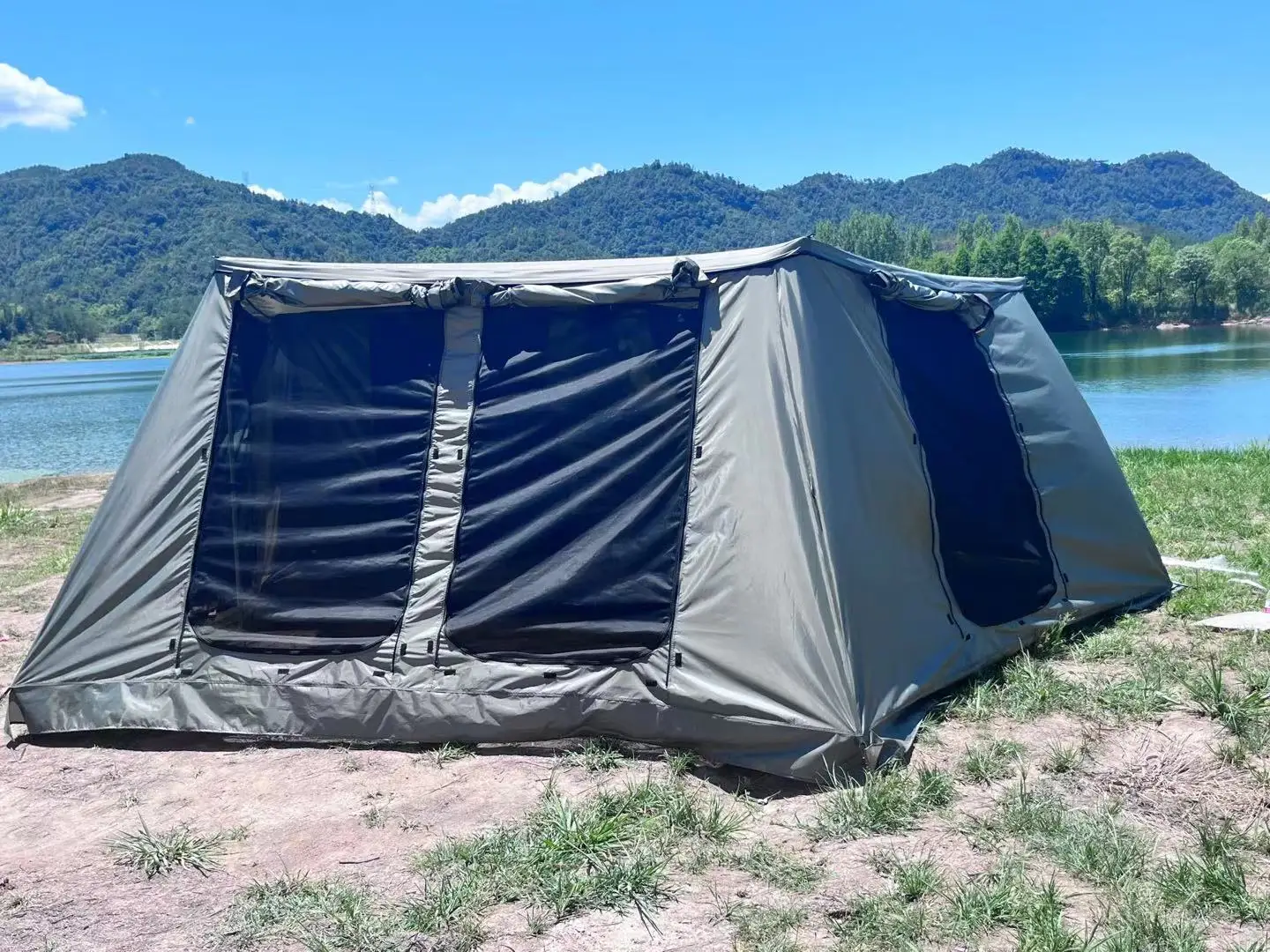 New Trend Product Wholesale Car Side Awning Outdoor Foxing Roll Out Retractable For Shelter