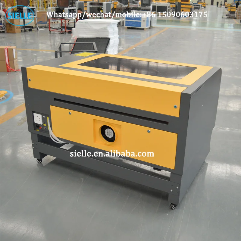 Credit Card Laser Engraving Machine CNC Laser Cutting Machine For Acrylic