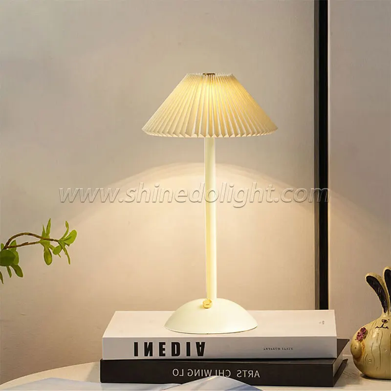 Modern Rechargeable Cordless Touch Control Dimmable Metal Table Lamp Pleated Table Lamp Vintage Rattan USB Warm White