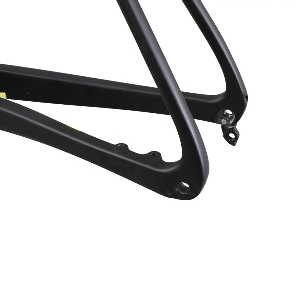 Electric carbon road bike Disc flat mount monocoque 32C tire