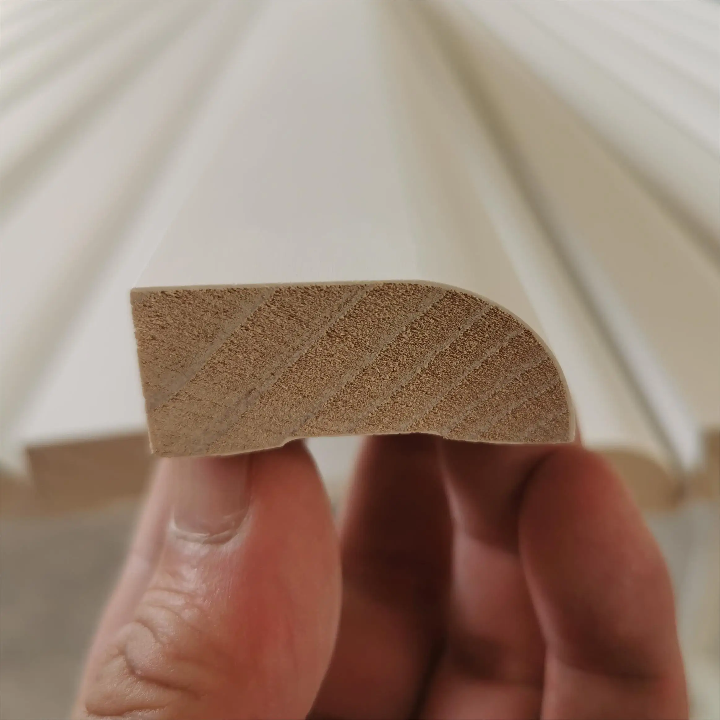 AUS NZ Beautiful Pre-finished White Primed Radiata Pine Floor Quarter Pencil Round Shoe Molding Trim Pieces Deco Strip