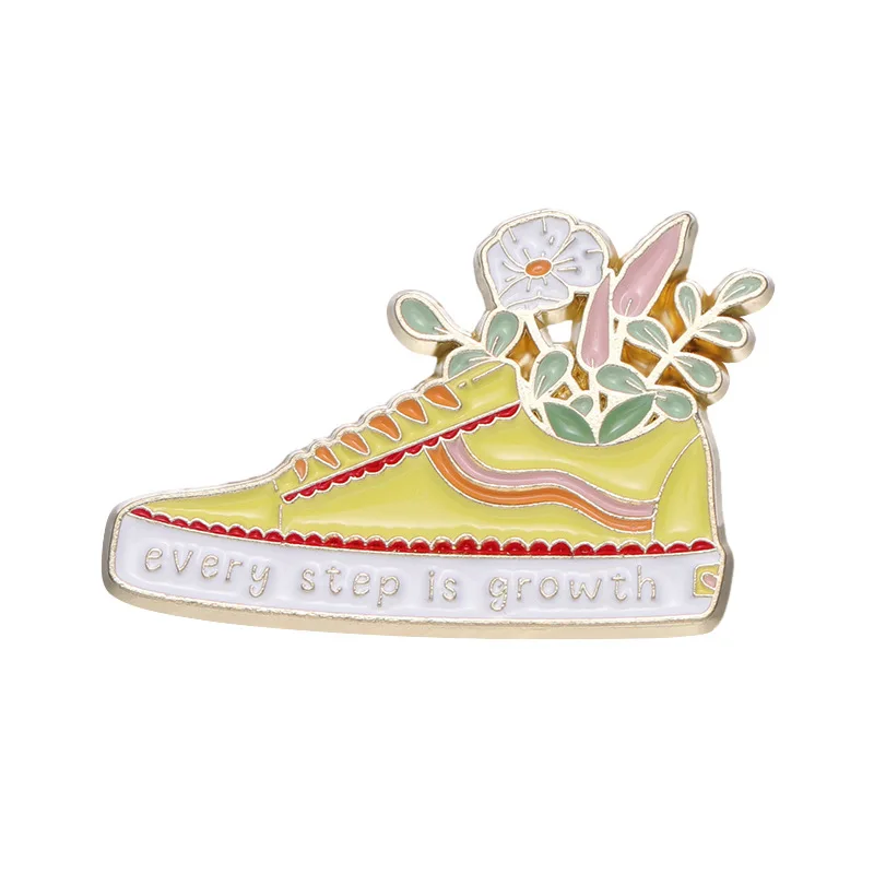 Stock Customized Fashion Shoes Shape Enamel Pins Every Step Is Growth Lapel Pin Inspire Positive Energy Words Brooches Gift For