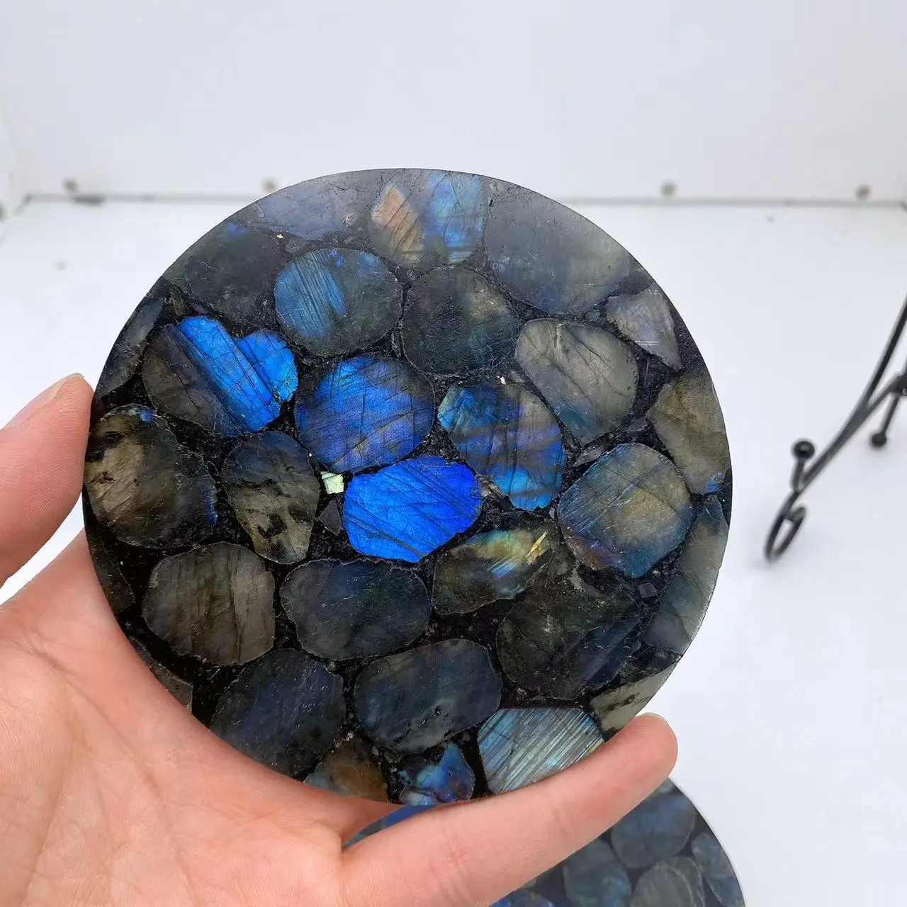 Factory Price Wholesale Natural Labradorite Round Slice Coasters Crystal Agate Coasters For Bar Home Decoration