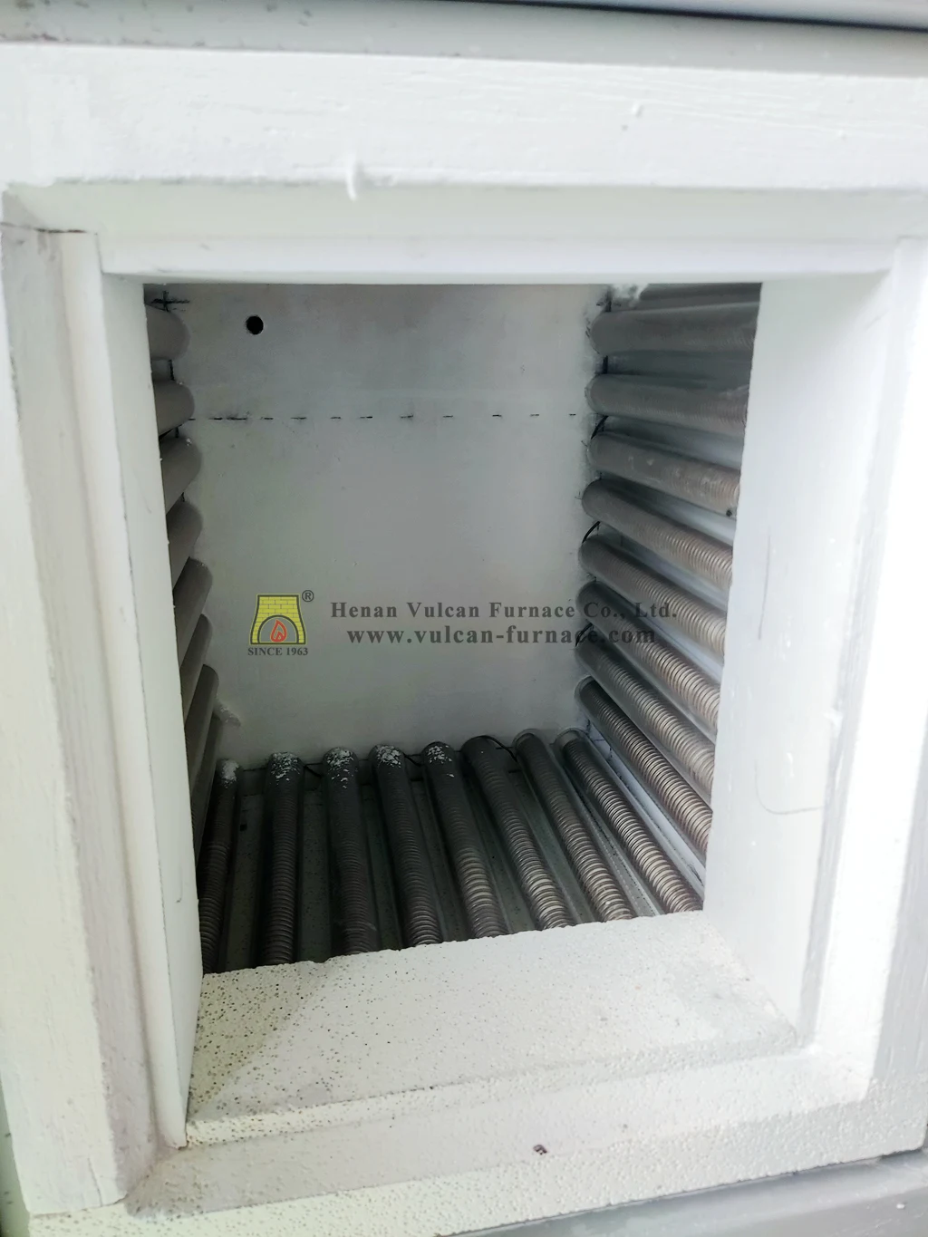 Китайский производитель OEM ODM на заказ 1200c 1600 1700c 1800c Ss кузовная муфельная печь