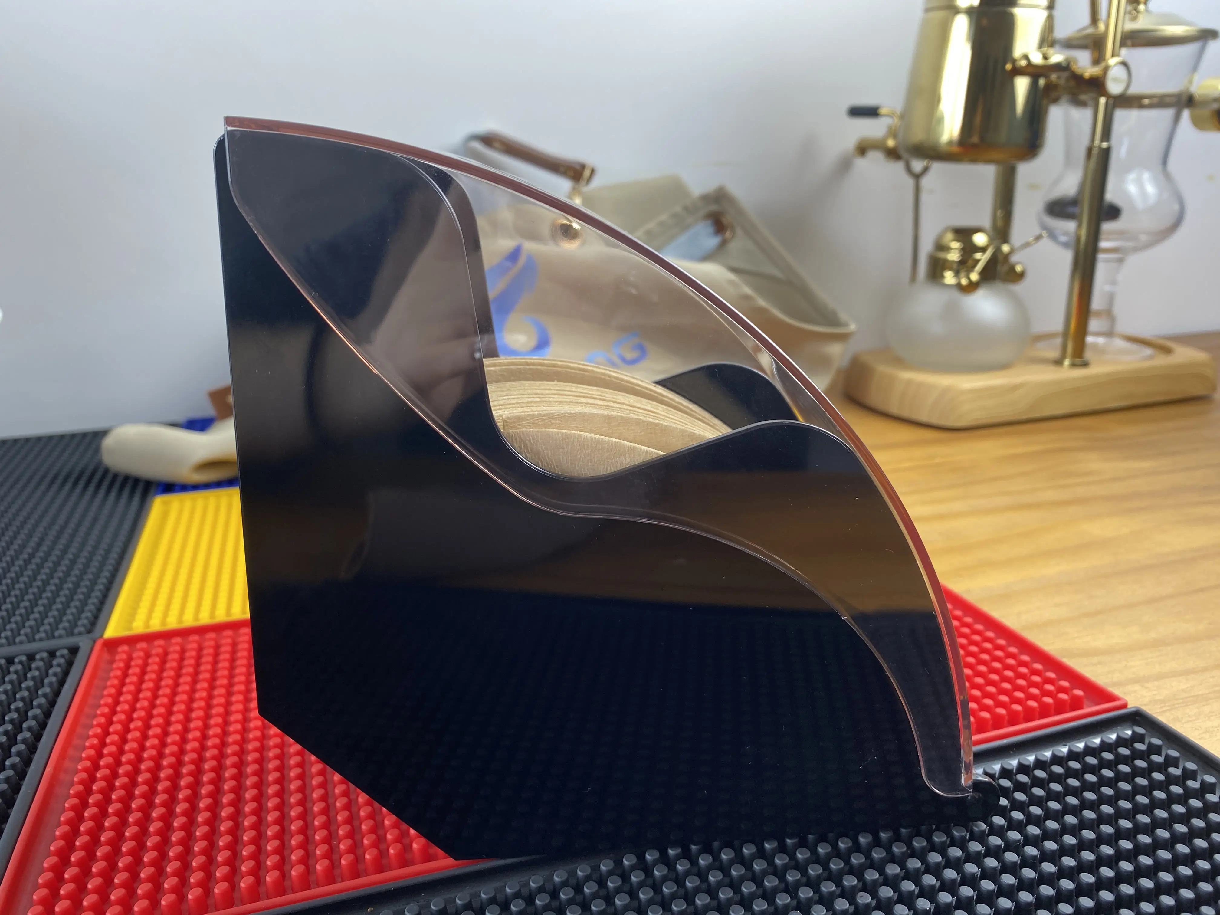 Customized Logo Coffee acrylic filter paper storage box Fan filter paper dust storage box filter paper holder