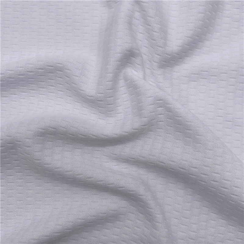 Low Price Moisture Wicking Supplier 100 Polyester Eco-friendly Mesh Fabric for Sportswear