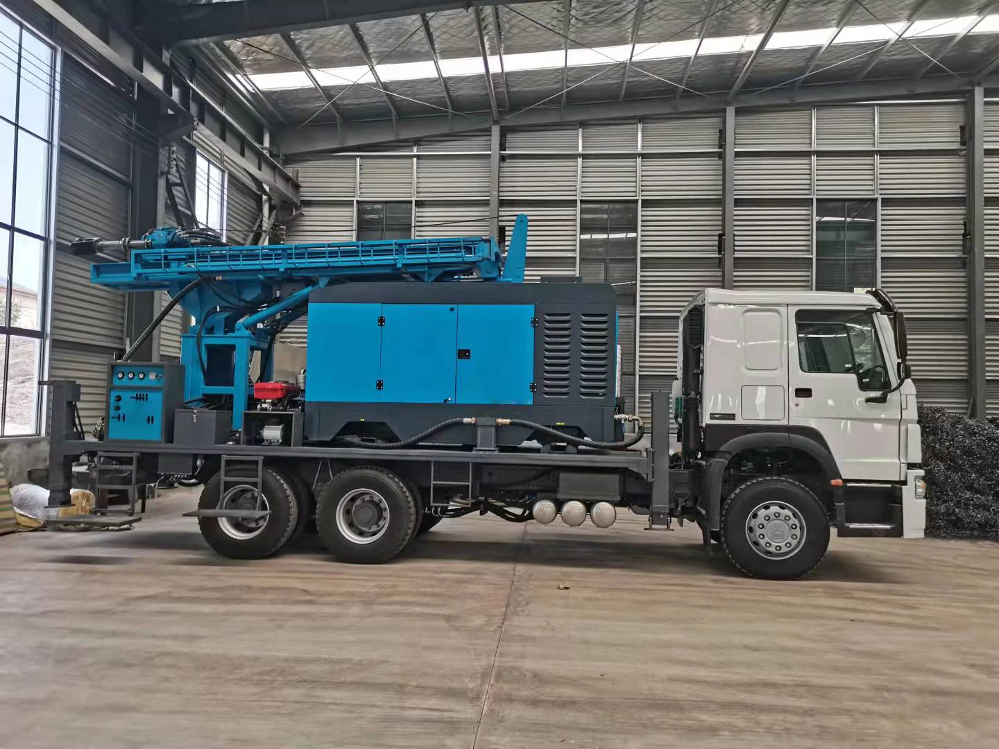 800m Truck mounted water well drilling rig Drilling rig for water well DTH Drilling machine with air compressor