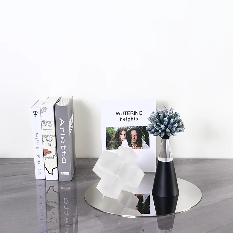 
Distributor Wholesale Delicate Small Desktop Decorate Crystal Marble Cross Ornaments 