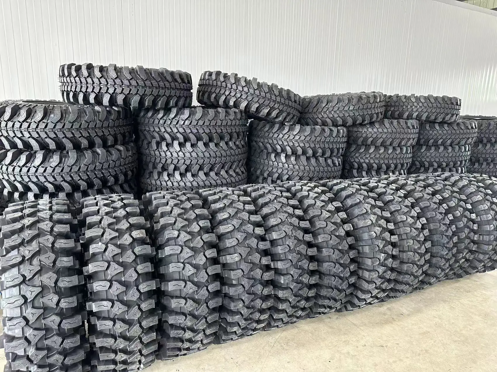 43inch  40inch 37inch 35inch 38.5inch 33inch 31inch ATV UTILITY TIRES SUV off road rainforest  mud and snow atv tires 31x10.5-15