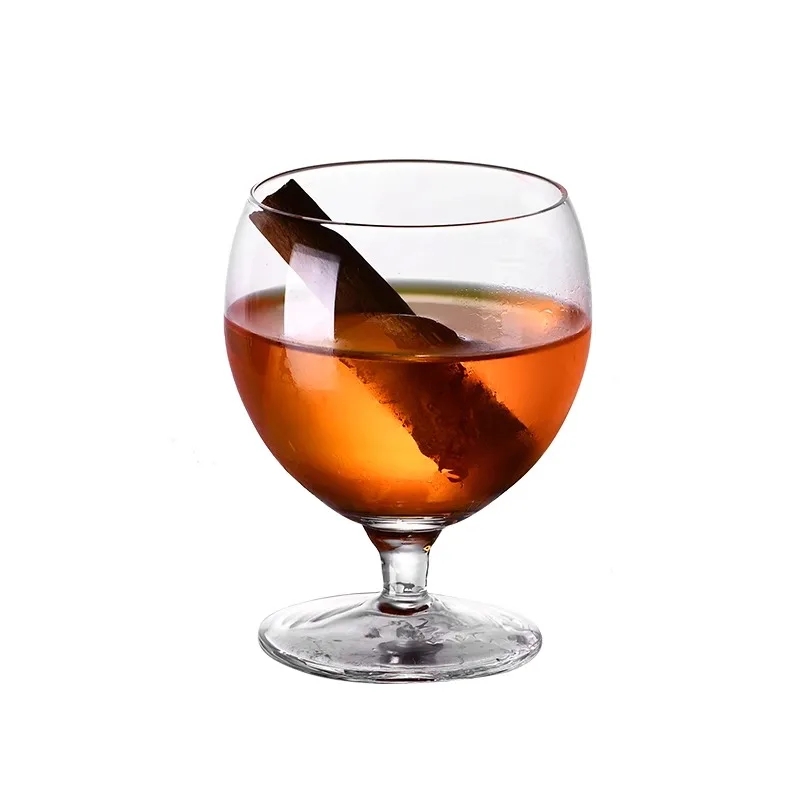 Wholesale crystal whisky glasses foreign wine glasses classical goblets ice hockey vodka brandy snifter glasses.