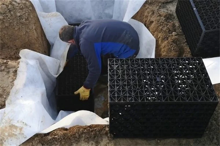 customizable 400g 500g Polyester Filament Fiber Nonwoven Geotextile with high quality