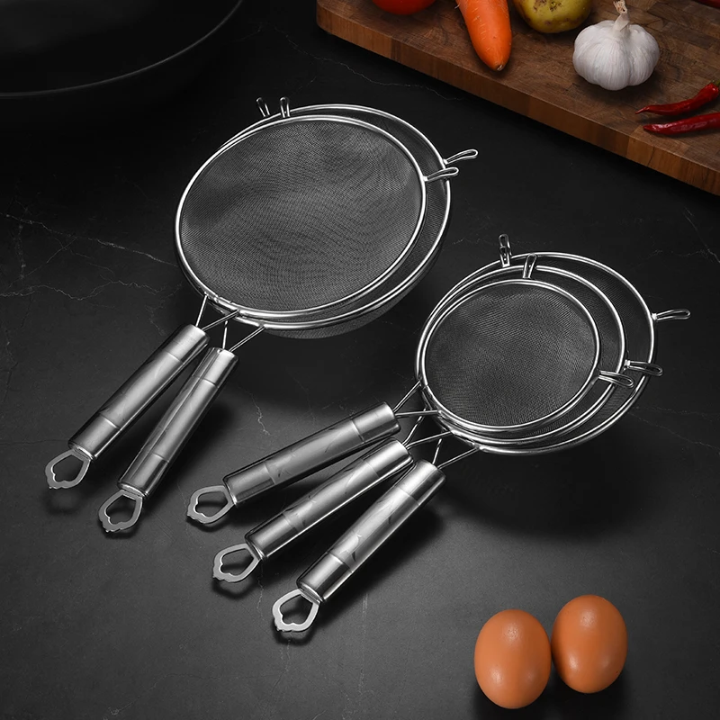 High Quality Stainless Steel Kitchen food strainer and colander Fine Mesh Strainer Set With Handle Liquid Mesh Big Wire Straine