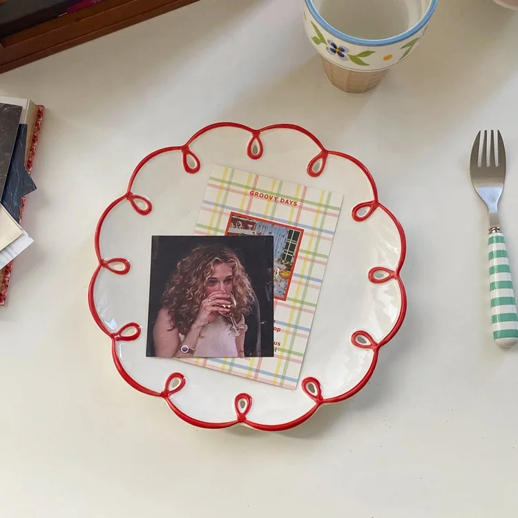 UCHOME vintage wave lace embossed wedding plates handpaited household fruit plate dessert cake plate wholesale