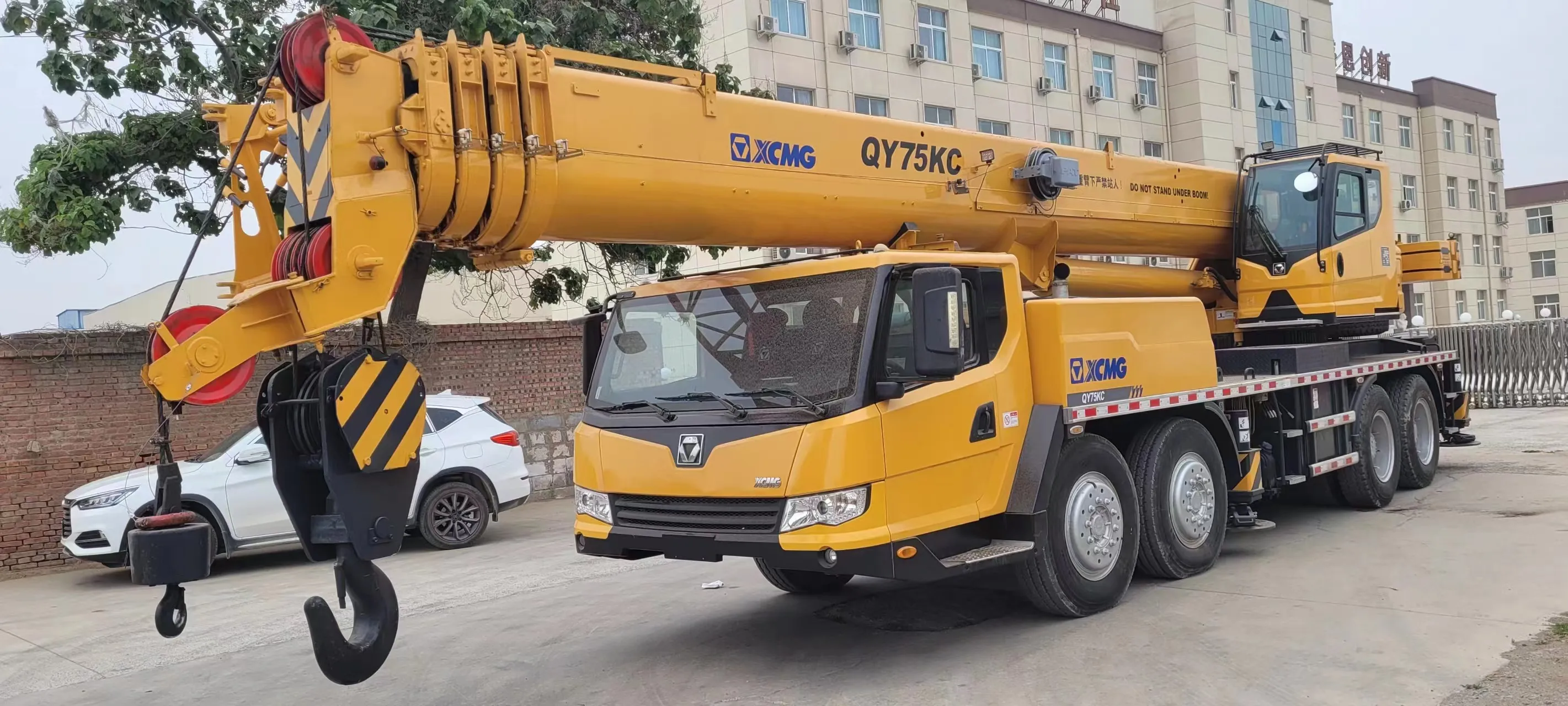 Самый популярный бывший в употреблении строительный кран XCMGG QY70KC 25ton 50TON 70TON по самой