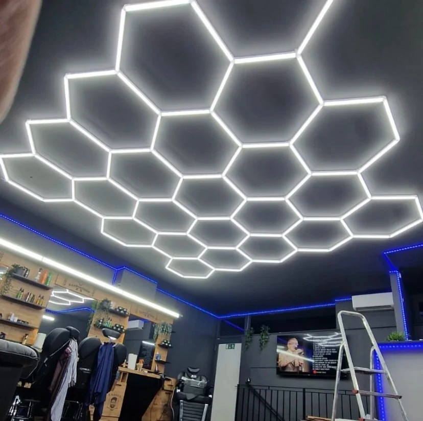 Industrial Plastic Garage Hexagon Lights Rgb Showroom Led for Auto Workshop Manufacturer in China