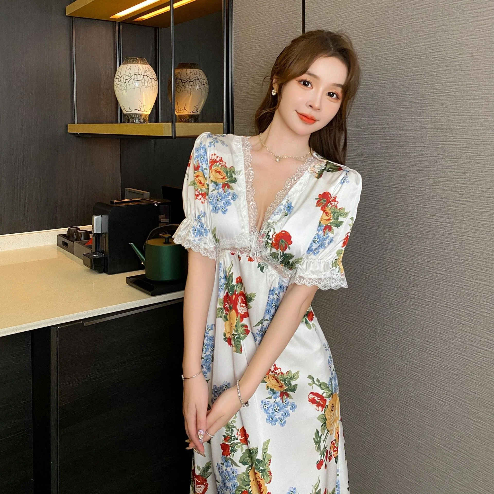 New Arrival Short Sleeves Floral Long Night Gowns Luxury Silk Satin Summer One Piece Nighty Ice Silk Pajamas for Women