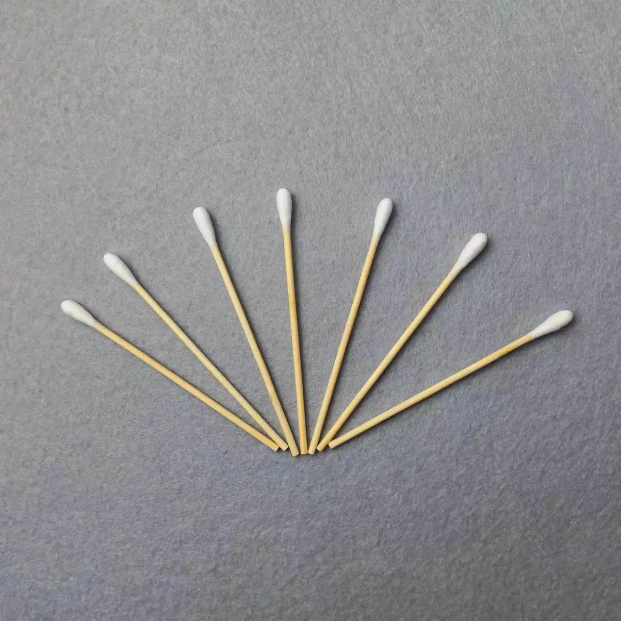 Disposable single-tip cotton swabs