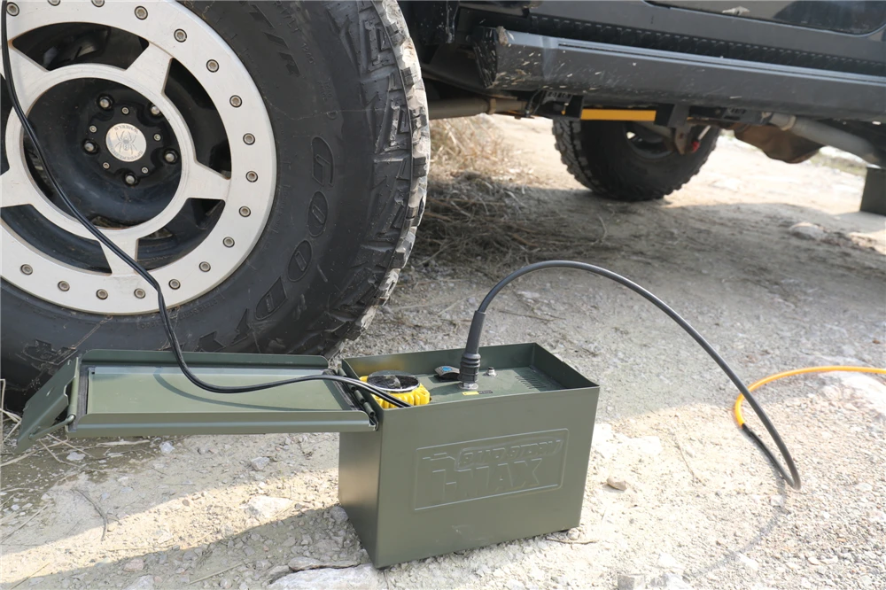 T-max Sand Storm air pump 12 volts dc 150psi tire air compressor for car