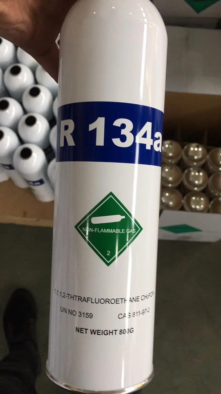 Hot Sale R134a 900g Gas 2 Piece Small Can 99.9% Purity India Refrigerant Gas R134a Price