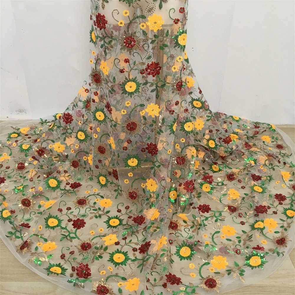 4039 Hot Sale German Fancy Embroidery Tulle Fabric Design Floral Plants Embroidered Polyester Mesh Tulle Fabric for Veil