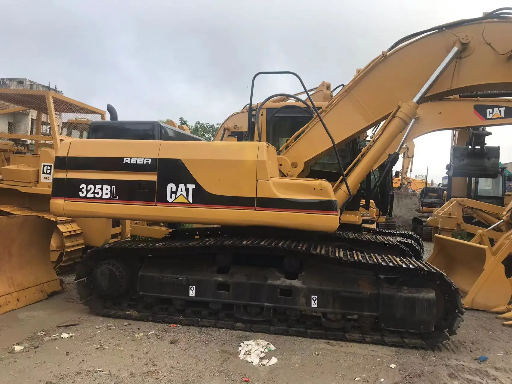 Used CAT Caterpillar 325BL Excavator For Sale,used caterpillar cat 325 /325b /325bl excavators