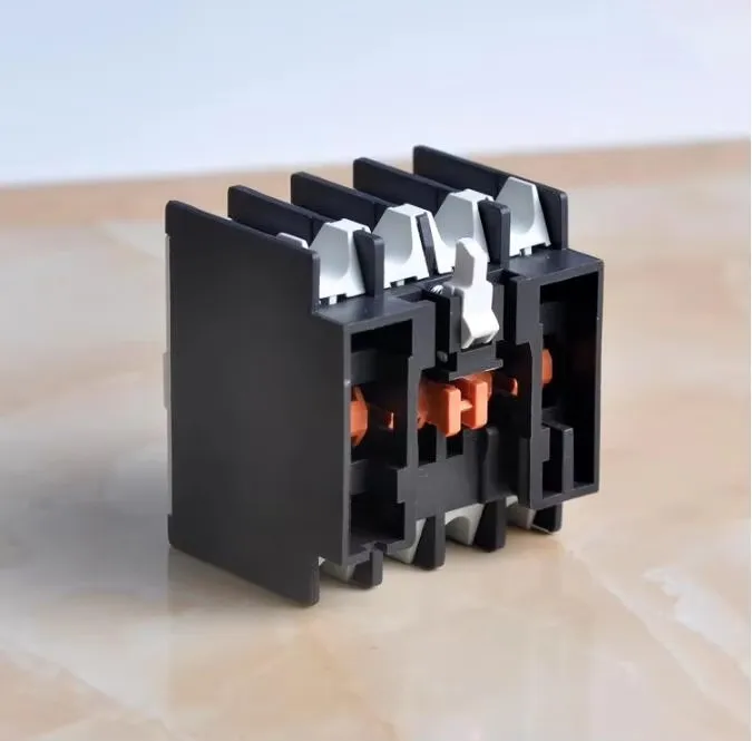 Ac contactor CJX2 LC1 auxiliary contact Block contact switch F4-22 F4-13 F4-31 F4-40 F4-04 4 Poles