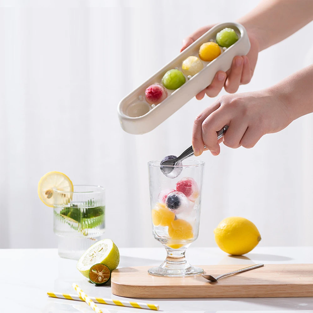 New Design  kitchen accessories Reusable Ice Molds Maker