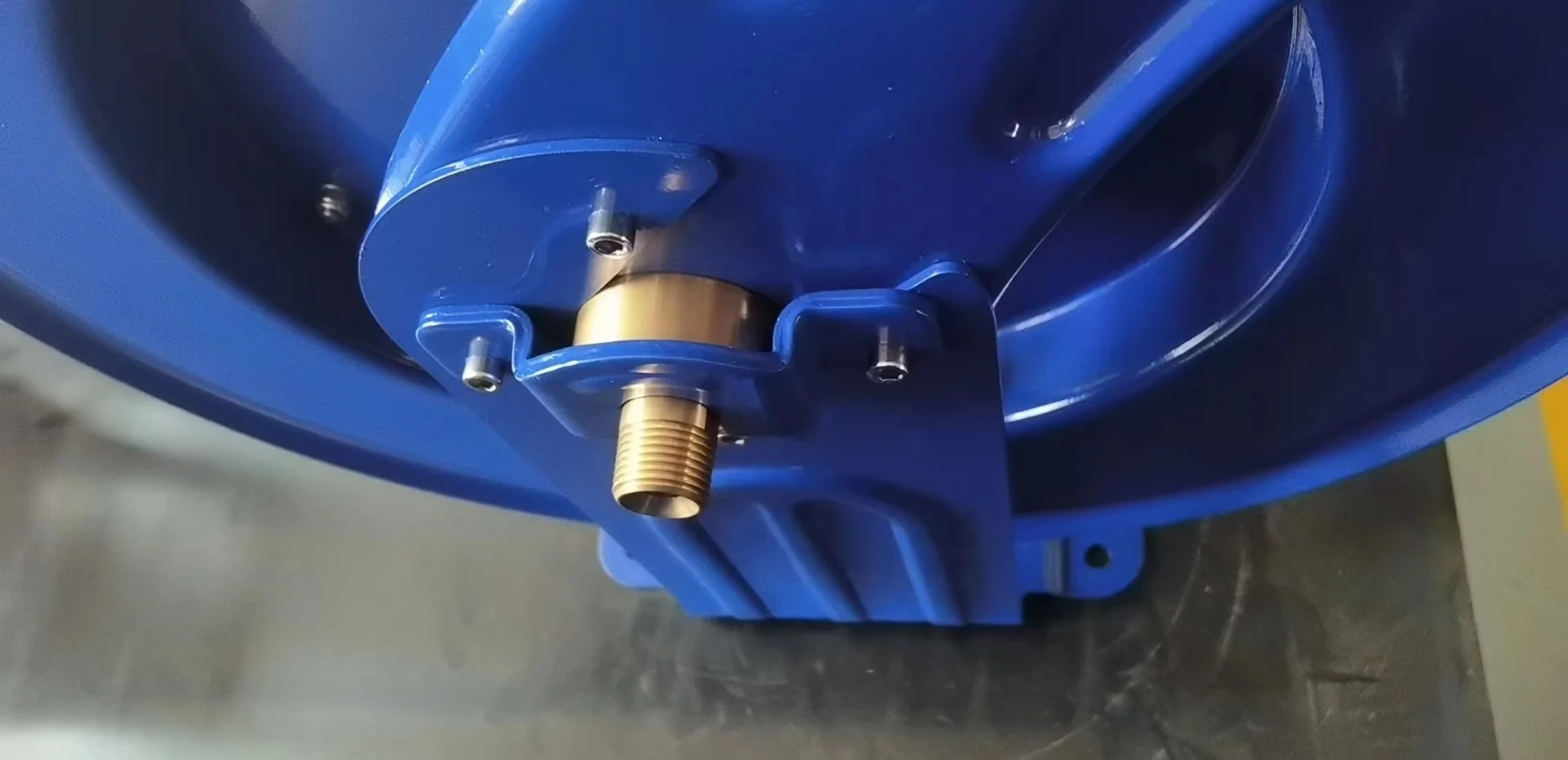 Diesel oil  HOSE REEL