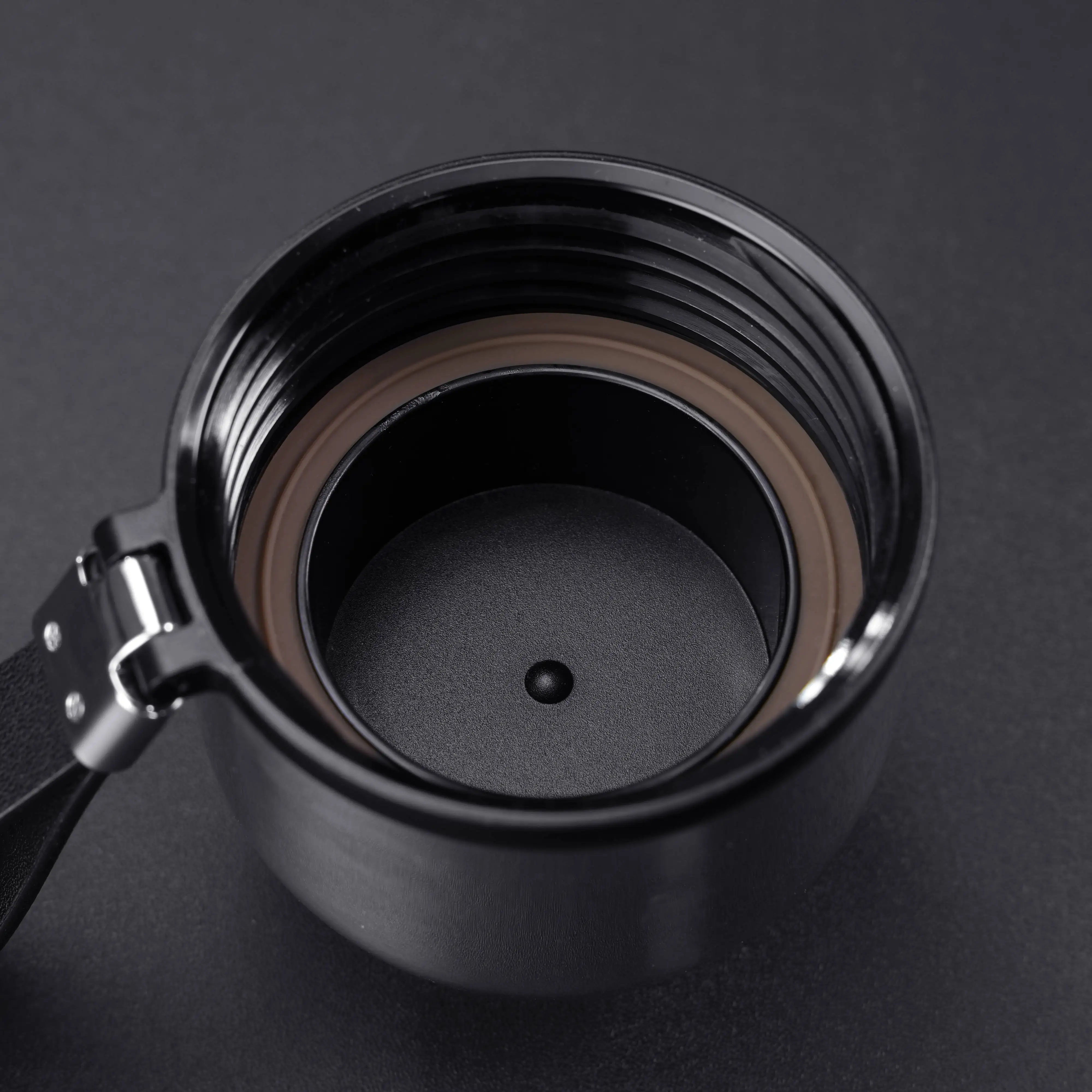 Samadoyo Latest Design Magnetic Filter Insulated Water Bottle Stainless Steel Portable Flask Travel Vaccum Flask