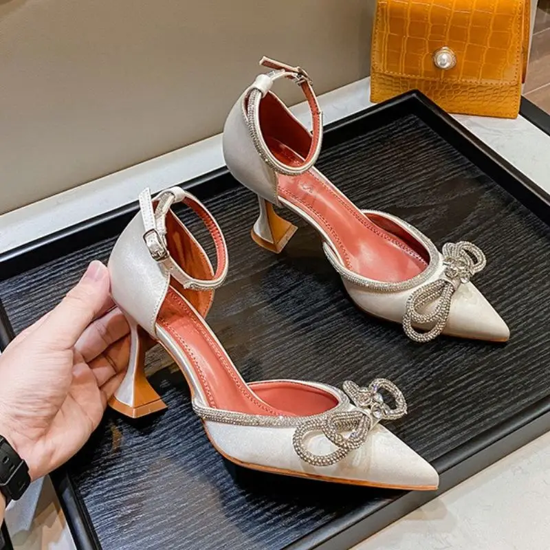 New Arrival Zapatos De Tacon Elegant Fashion Pointed Toe Women Cup 2022 Bow Heels for Ladies