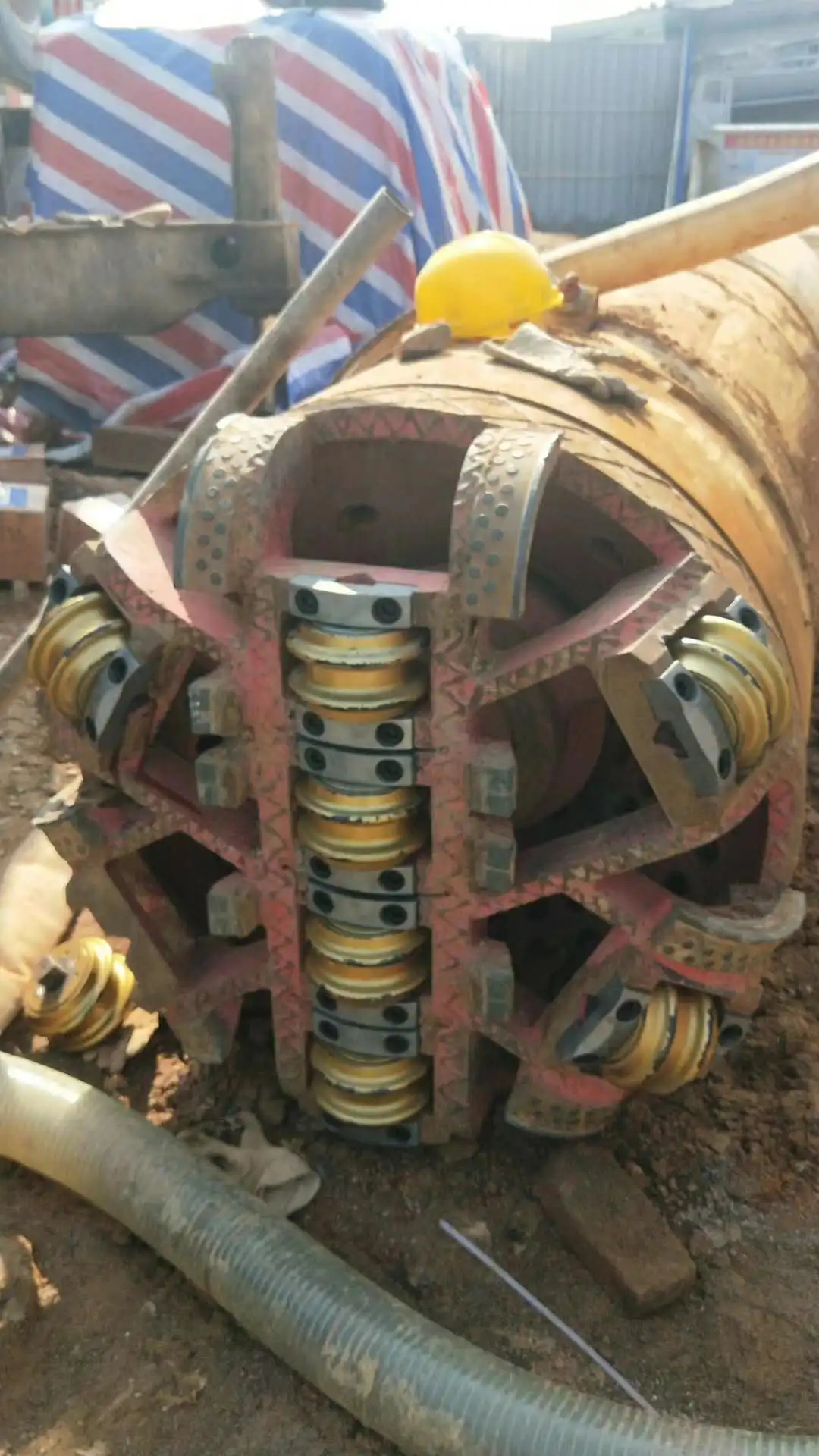 850mm trenchless underground Rock pipe jacking machine tunnel boring  machine sale