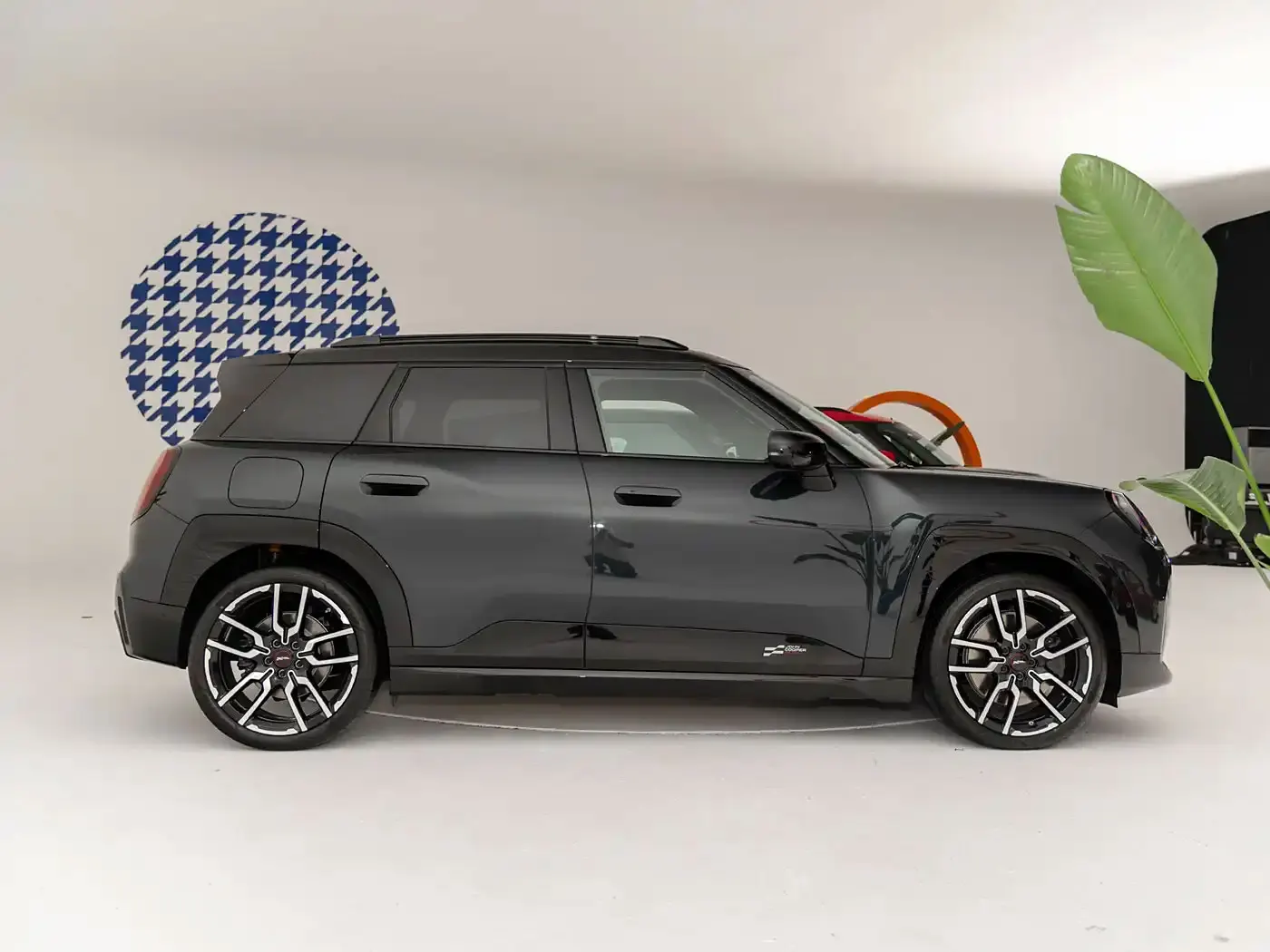 2023 MINI Aceman SUV electric car with advanced technology and a stylish design,  comfortable seating for 5 passengers car