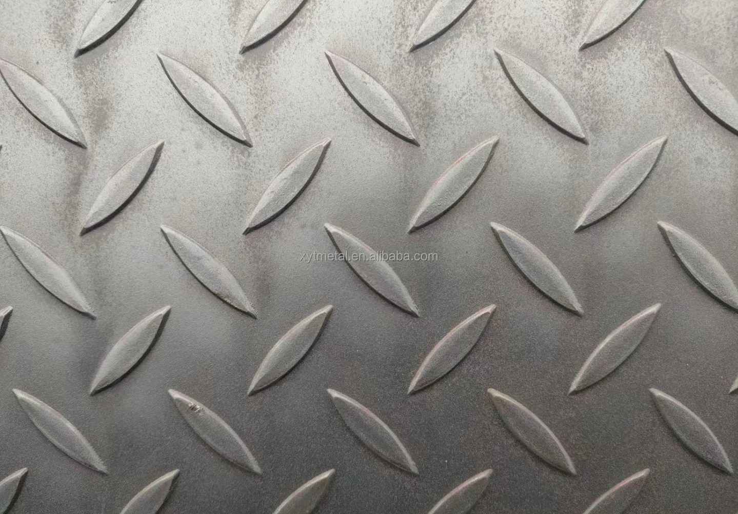 ASTM A36 A285 A515 A576 Q235 Low Price Mild Carbon Steel Checkered Iron Steel Sheet Plates Manufacturer